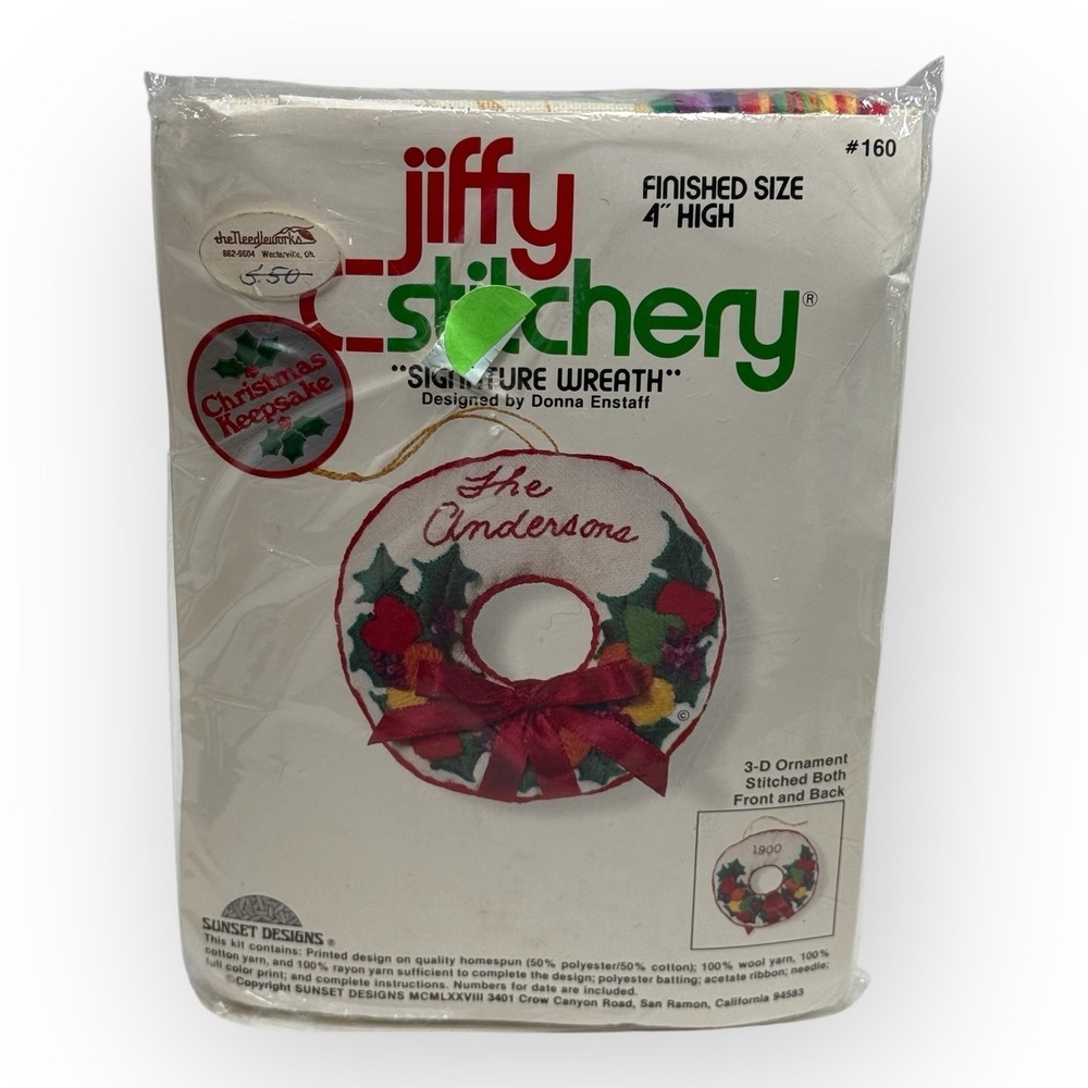 NOS 1978 Jiffy Stitchery #160 Signature Wreath Xmas Ornament Kit Sunset Designs